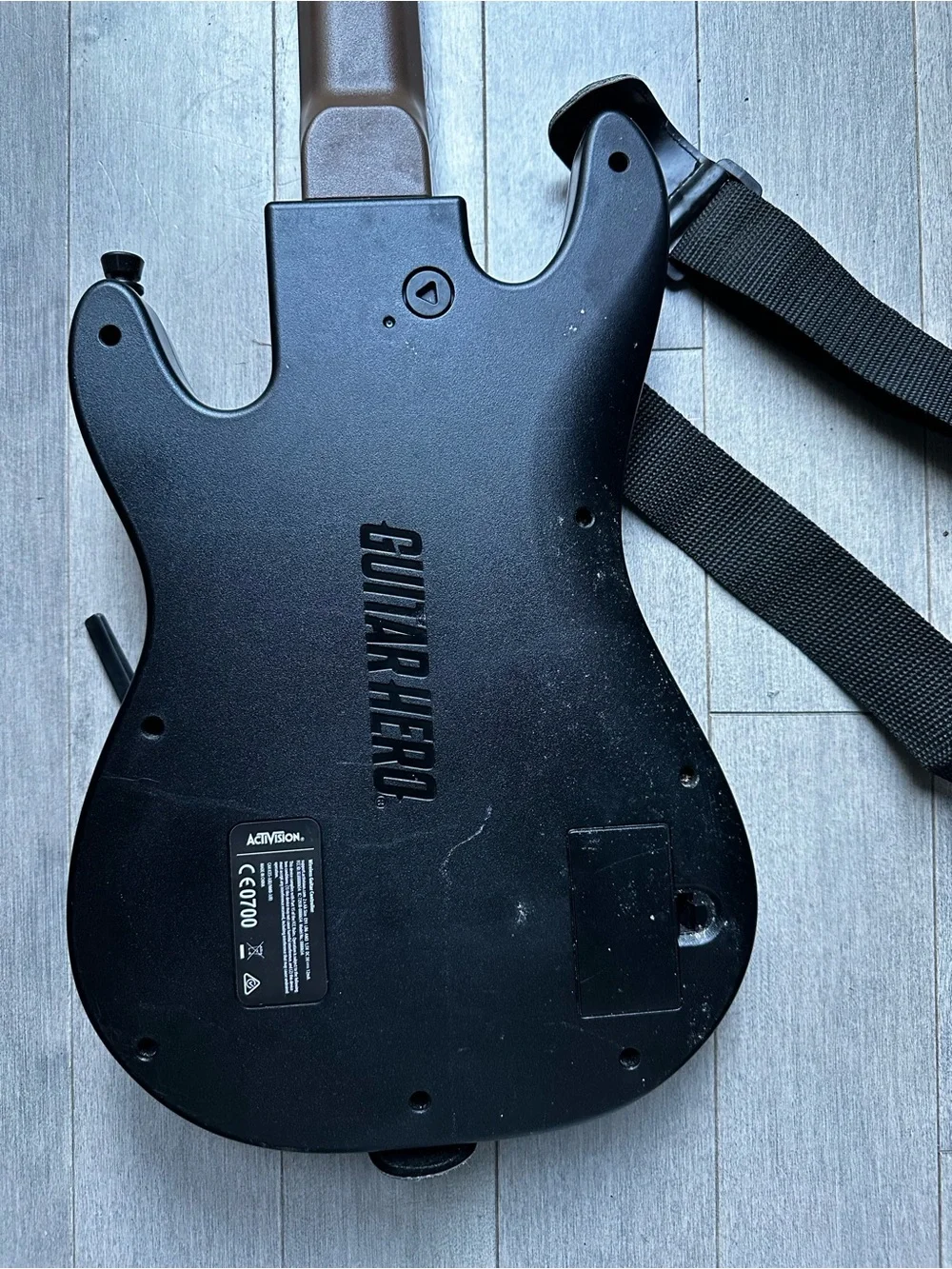 Guitar Hero Live Wireless Guitar PS3,4,5 Xbox Wii Activision 0000654 - No Dongle